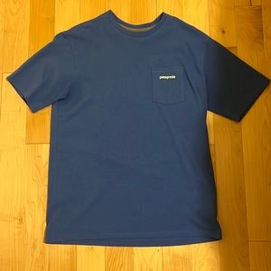 Patagonia mens medium tee shirt